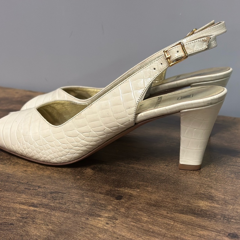 Vintage Bruno Magli kitten heels size 8 croc detail - Picture 7 of 9